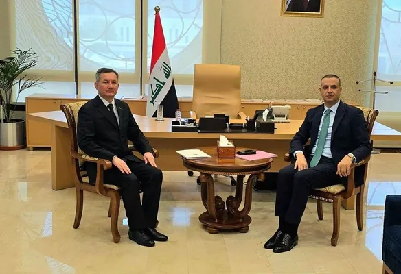 Послы Туркменистана и Ирака обсудили в ОАЭ энергетическое сотрудничество и участие в форуме