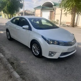 Toyota Corolla 2015