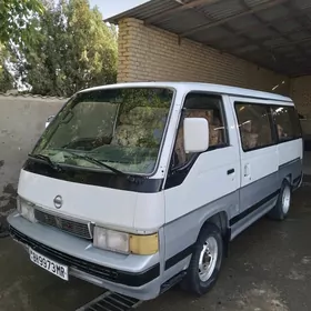 Nissan Urvan 1987