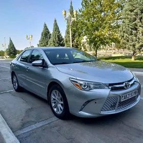 Toyota Camry 2016