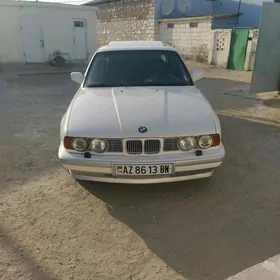 BMW 525 1990