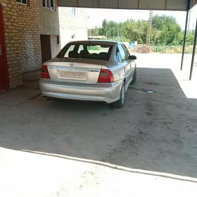 Opel Vectra 1999