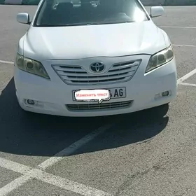 Toyota Camry 2008