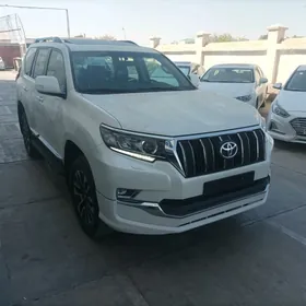 Toyota Land Cruiser Prado 2022