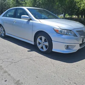 Toyota Camry 2011