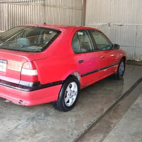 Nissan Primera 1996