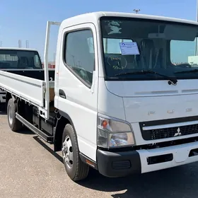 Mitsubishi Canter 2024