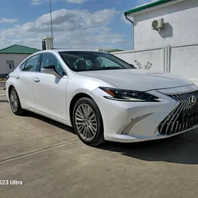 Lexus ES 350 2023