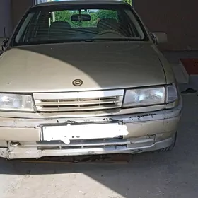 Opel Vectra 1989