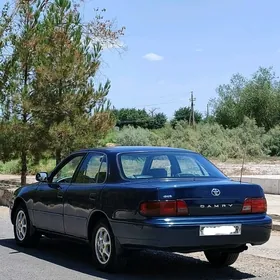 Toyota Camry 1995