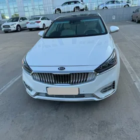 Kia Cadenza 2017