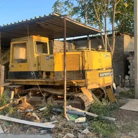 Caterpillar Excavator 1984