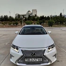 Lexus ES 350 2016