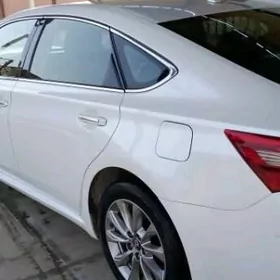 Toyota Avalon 2018