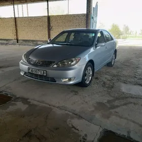 Toyota Camry 2005