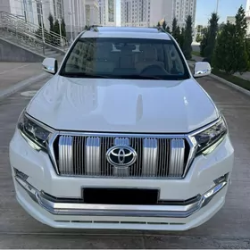 Toyota Land Cruiser Prado 2021