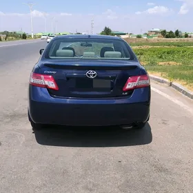 Toyota Camry 2011