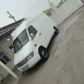 Mercedes-Benz Sprinter 1996