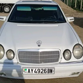 Mercedes-Benz 230E 1996