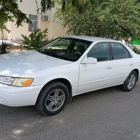 Toyota Camry 1999