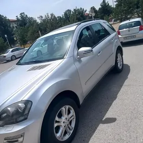 Mercedes-Benz ML350 2008