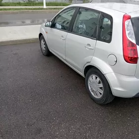 Ford Figo 2011