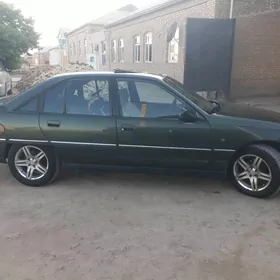 Opel Omega 1992