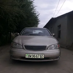 Infiniti I30 2000