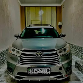 Toyota Highlander 2016