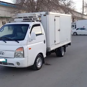 Hyundai H100 2005