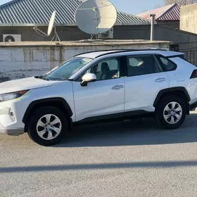 Toyota RAV4 2020