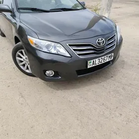 Toyota Camry 2010