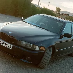 BMW 528 2000