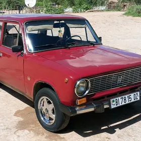 Lada 2104 1980