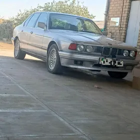 BMW 7 Series 1990