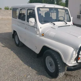 UAZ 469 1999