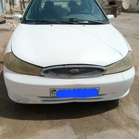 Ford Mondeo 1998