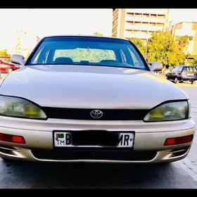 Toyota Camry 1993