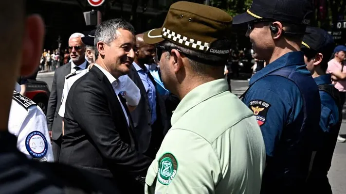 Fransiýada Olimpiýa oýunlary wagtynda polisiýa işgärlerine sakgyç çeýnemek gadagan edildi