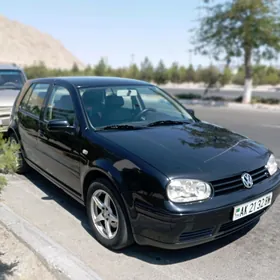 Volkswagen Golf 2002