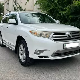 Toyota Highlander 2011