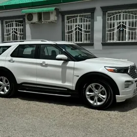 Ford Explorer 2020