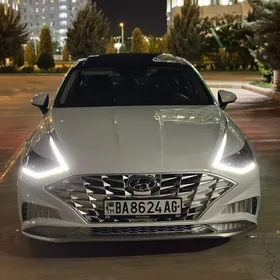 Hyundai Sonata 2020