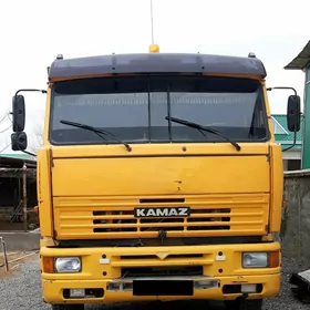 Kamaz 6520 2012