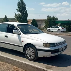 Toyota Carina 1994