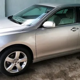 Toyota Camry 2008