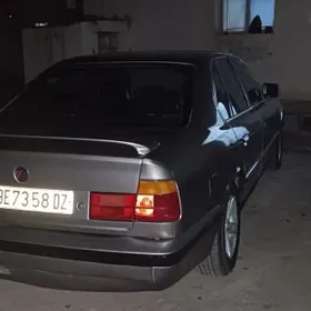 BMW 535 1990