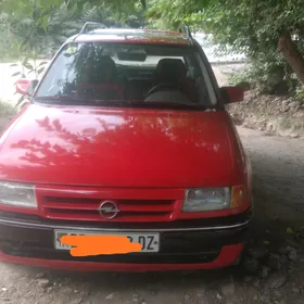 Opel Astra 1992