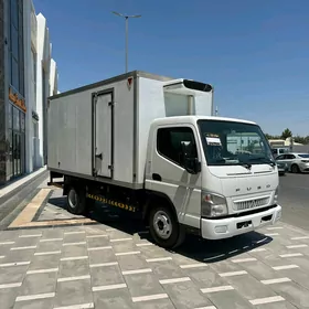 Mitsubishi Canter 2024