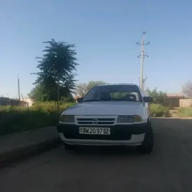 Opel Astra 1992